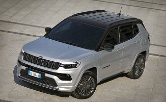 Jeep Compass II 1.3 16V T4 4xe Plug-in Hybrid 240KM