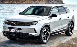 Opel Grandland B 1.6 16V Turbo Plug-in Hybrid 195KM (EP6LTCHPD)