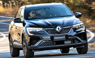 Renault Arkana dostępna także z pełną hybrydą bez turbo i z wielopunktowym wtryskiem 