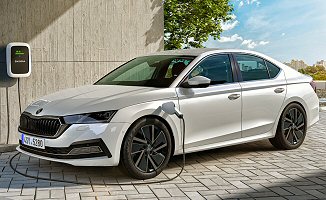 Skoda Octavia IV 1.4 16V TSI iV Plug-in Hybrid 204KM (DGEA)