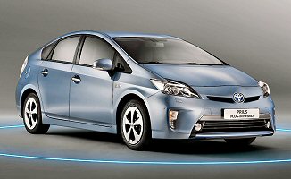 Toyota Prius III 1.8 16V VVT-i Plug-in Hybrid 136KM (2ZR-FXE)